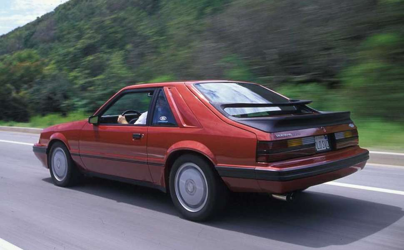 Illustration for article titled The Ten Most Weirdly Practical Cars Ever